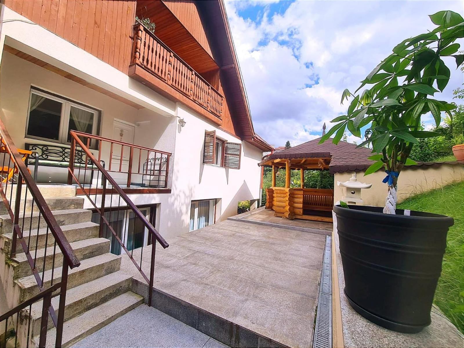 Lelia Residence Apartments Μπρασόβ Εξωτερικό φωτογραφία
